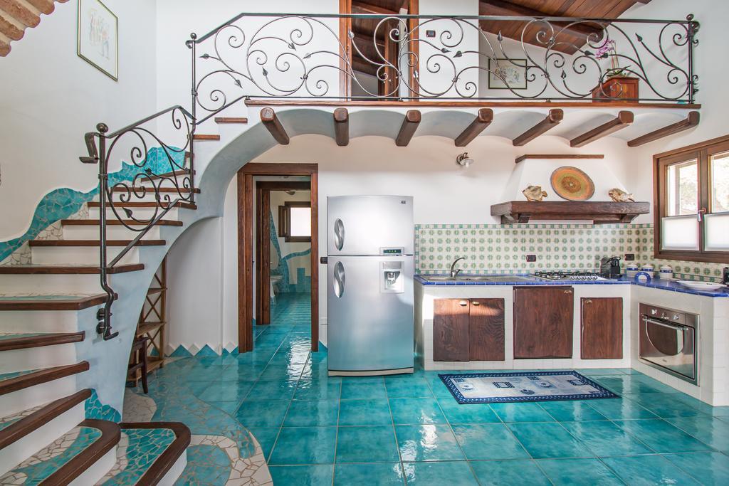 Villa Casa La Vela à Cala Liberotto Extérieur photo